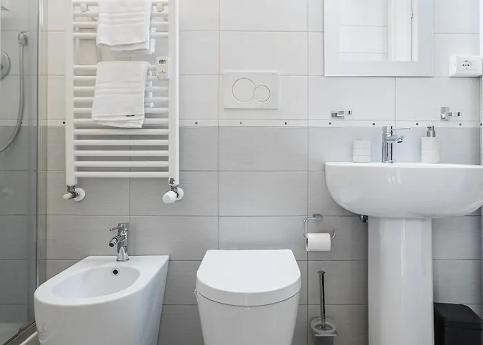 Gramsci Prestige * بولونيا